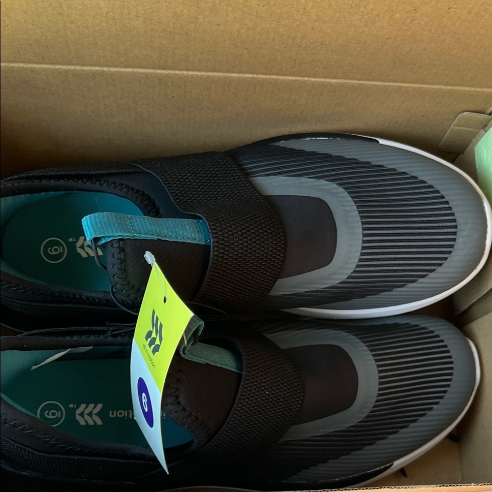 all in motion Black and Teal Kids Slip-On Sneakers